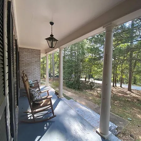 Whole House In Athens, Private, Fenced, Convenient, Close To Downtown